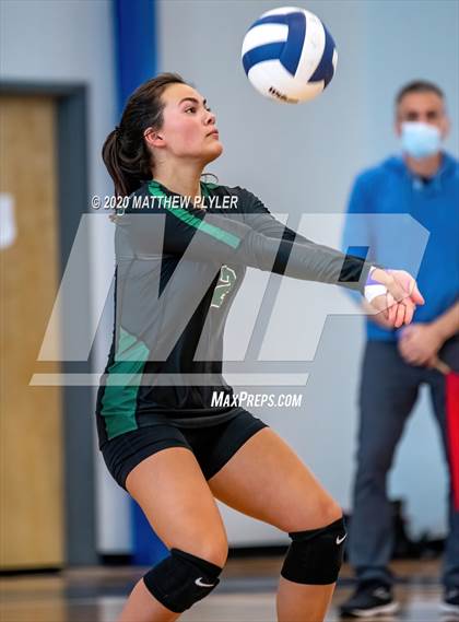 Thumbnail 1 in Greenfield vs Wayne Country Day (CPIC Conference Tournament Semifinal) photogallery.