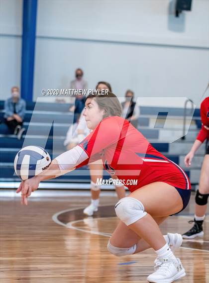 Thumbnail 1 in Greenfield vs Wayne Country Day (CPIC Conference Tournament Semifinal) photogallery.
