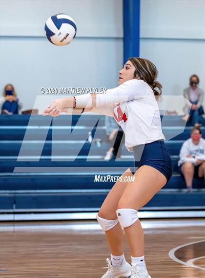 Thumbnail 3 in Greenfield vs Wayne Country Day (CPIC Conference Tournament Semifinal) photogallery.