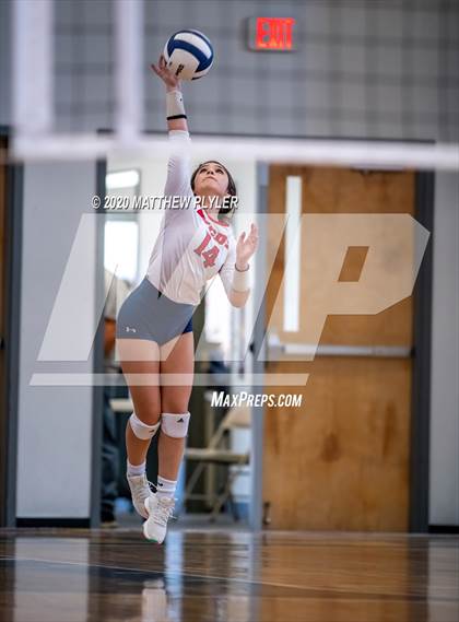 Thumbnail 1 in Greenfield vs Wayne Country Day (CPIC Conference Tournament Semifinal) photogallery.