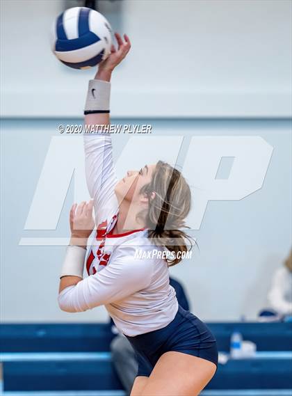 Thumbnail 2 in Greenfield vs Wayne Country Day (CPIC Conference Tournament Semifinal) photogallery.