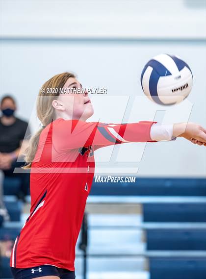 Thumbnail 2 in Greenfield vs Wayne Country Day (CPIC Conference Tournament Semifinal) photogallery.