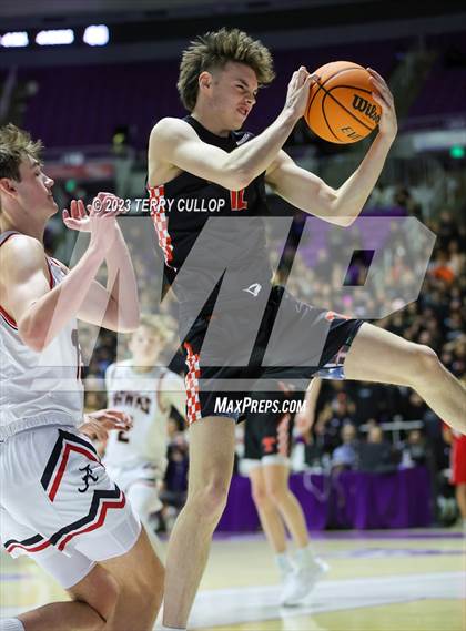Thumbnail 2 in Alta vs. Timpview (UHSAA 5A Final) photogallery.