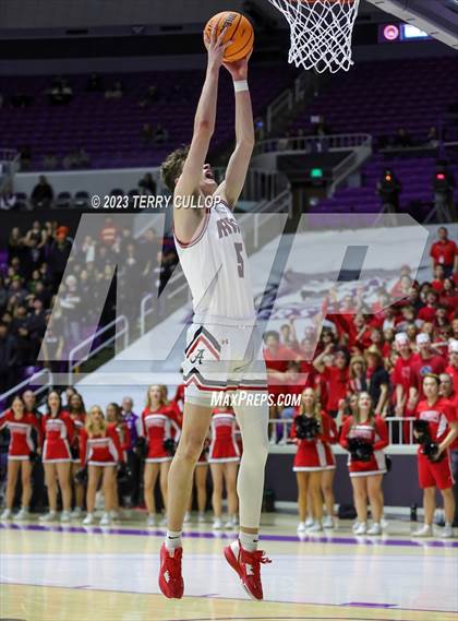 Thumbnail 1 in Alta vs. Timpview (UHSAA 5A Final) photogallery.