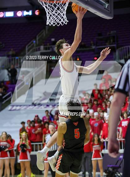 Thumbnail 1 in Alta vs. Timpview (UHSAA 5A Final) photogallery.