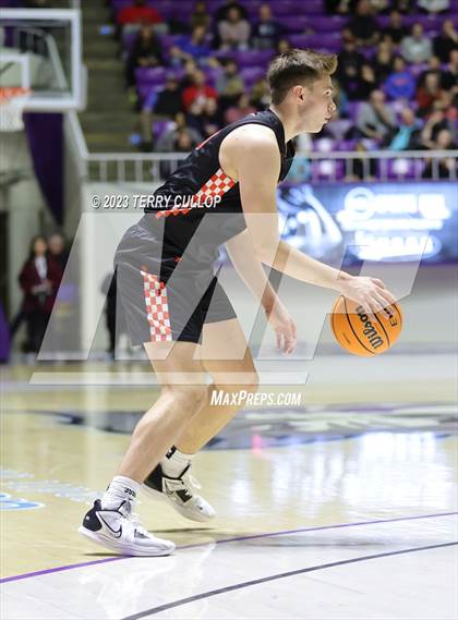 Thumbnail 2 in Alta vs. Timpview (UHSAA 5A Final) photogallery.
