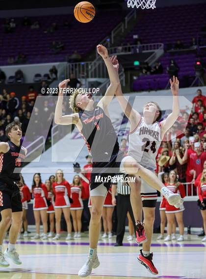 Thumbnail 2 in Alta vs. Timpview (UHSAA 5A Final) photogallery.