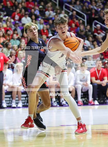 Thumbnail 2 in Alta vs. Timpview (UHSAA 5A Final) photogallery.