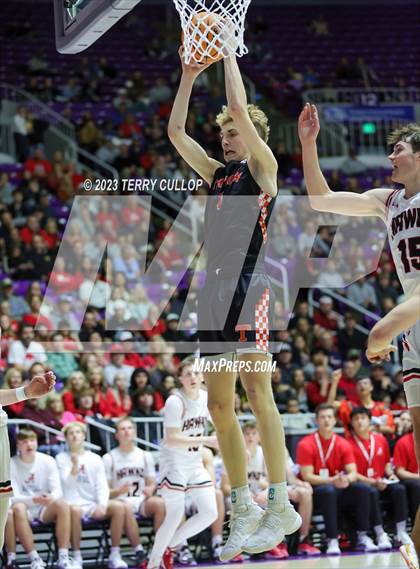 Thumbnail 1 in Alta vs. Timpview (UHSAA 5A Final) photogallery.