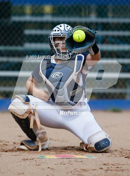 Thumbnail 3 in Notre Dame (SO) @ Sierra Canyon  photogallery.