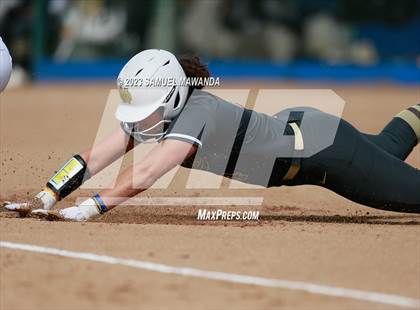 Thumbnail 3 in Notre Dame (SO) @ Sierra Canyon  photogallery.