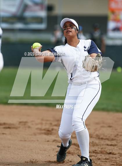 Thumbnail 3 in Notre Dame (SO) @ Sierra Canyon  photogallery.