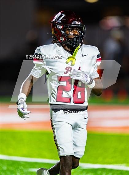 Thumbnail 2 in Weiss vs. La Porte (UIL Football 5A D1 Bi-District) photogallery.