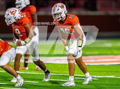 Thumbnail 3 in Weiss vs. La Porte (UIL Football 5A D1 Bi-District) photogallery.