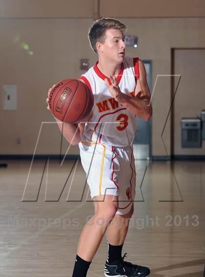 Thumbnail 3 in Joshua Springs vs. Marywood-Palm Valley (MaxPreps Holiday Classic) photogallery.