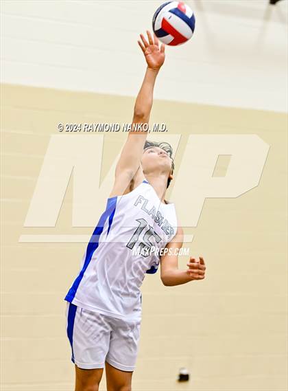 Thumbnail 3 in St. Xavier vs. Franklin Central photogallery.