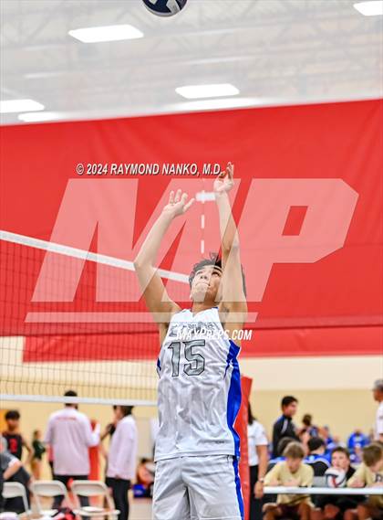 Thumbnail 2 in St. Xavier vs. Franklin Central photogallery.