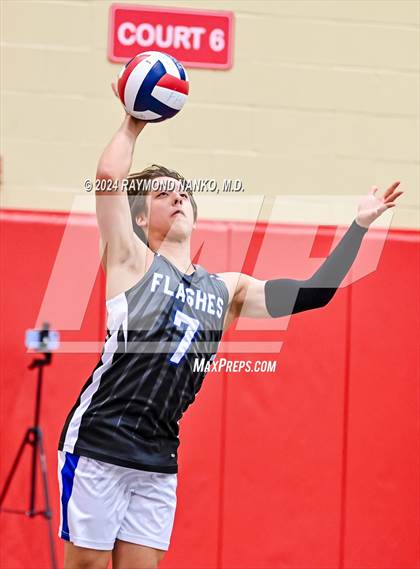 Thumbnail 3 in St. Xavier vs. Franklin Central photogallery.