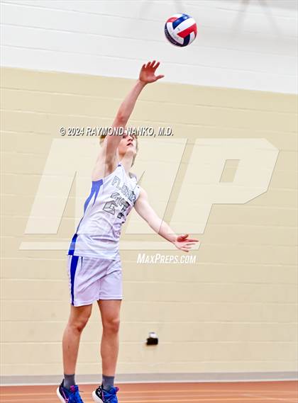 Thumbnail 2 in St. Xavier vs. Franklin Central photogallery.