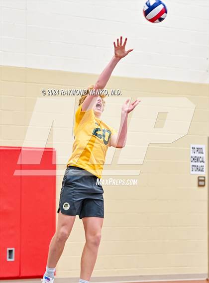Thumbnail 2 in St. Xavier vs. Franklin Central photogallery.