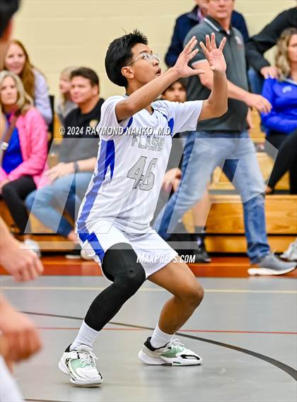 Thumbnail 2 in St. Xavier vs. Franklin Central photogallery.