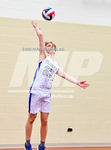 Thumbnail 1 in St. Xavier vs. Franklin Central photogallery.