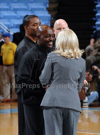 Thumbnail 3 in Salisbury vs. Graham (NCHSAA 2A Final) photogallery.