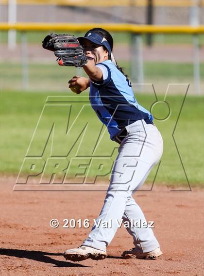 Thumbnail 1 in Pueblo vs Flowing Wells photogallery.