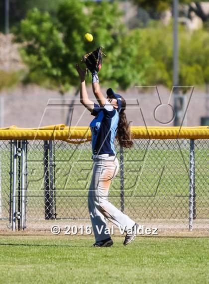 Thumbnail 3 in Pueblo vs Flowing Wells photogallery.