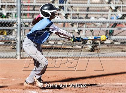 Thumbnail 2 in Pueblo vs Flowing Wells photogallery.