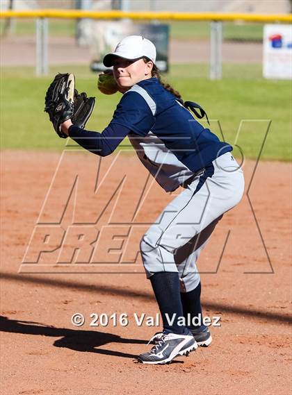 Thumbnail 2 in Pueblo vs Flowing Wells photogallery.