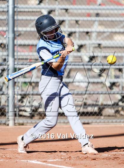 Thumbnail 2 in Pueblo vs Flowing Wells photogallery.