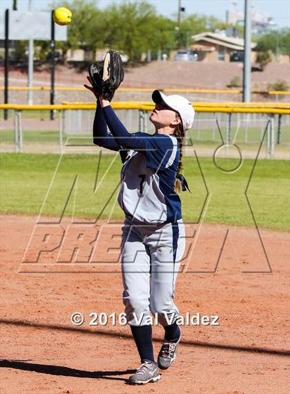 Thumbnail 3 in Pueblo vs Flowing Wells photogallery.