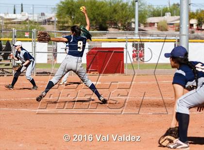 Thumbnail 2 in Pueblo vs Flowing Wells photogallery.
