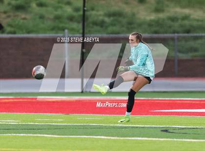 Thumbnail 2 in Fairview @ Regis Jesuit (CHSAA 5A First Round) photogallery.