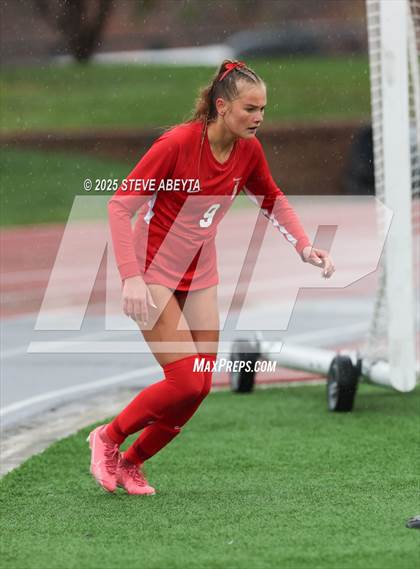 Thumbnail 1 in Fairview @ Regis Jesuit (CHSAA 5A First Round) photogallery.