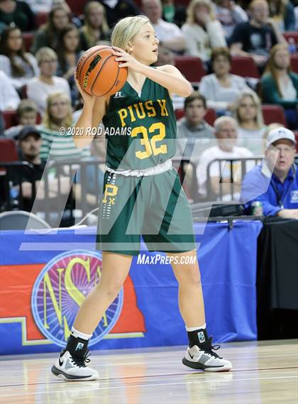 Thumbnail 3 in Pius X vs. Lincoln East (NSAA Class A Final)  photogallery.