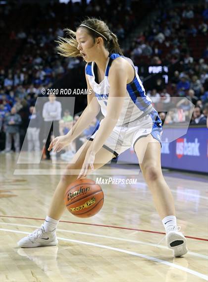 Thumbnail 3 in Pius X vs. Lincoln East (NSAA Class A Final)  photogallery.