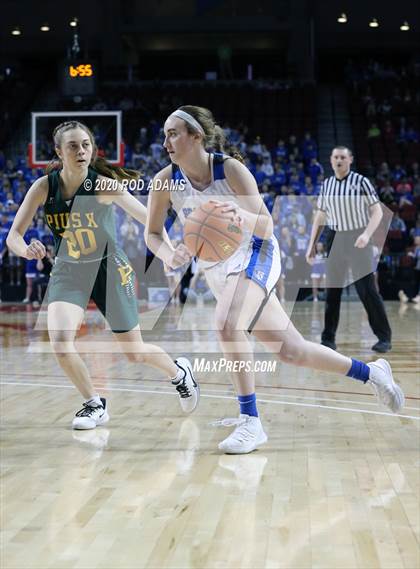 Thumbnail 1 in Pius X vs. Lincoln East (NSAA Class A Final)  photogallery.