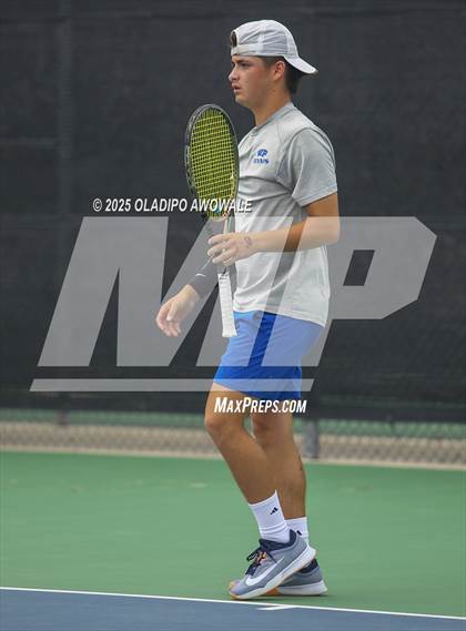 Thumbnail 2 in UIL 3A Boys Tennis Finals photogallery.