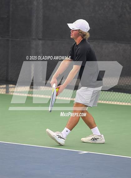Thumbnail 2 in UIL 3A Boys Tennis Finals photogallery.