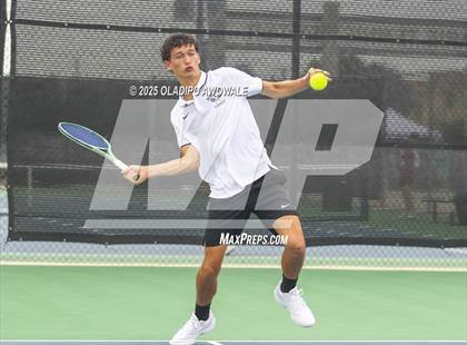 Thumbnail 2 in UIL 3A Boys Tennis Finals photogallery.