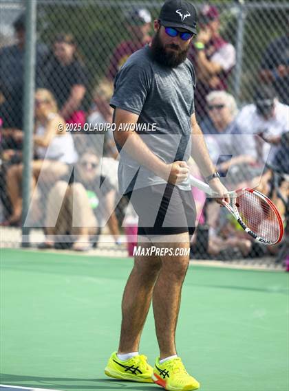 Thumbnail 2 in UIL 3A Boys Tennis Finals photogallery.
