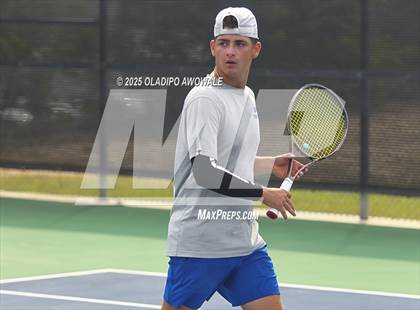 Thumbnail 2 in UIL 3A Boys Tennis Finals photogallery.