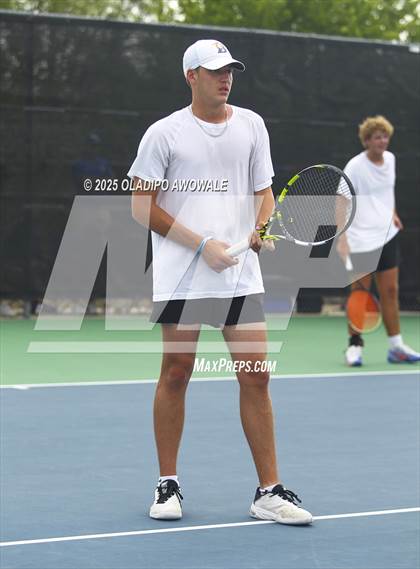 Thumbnail 2 in UIL 3A Boys Tennis Finals photogallery.