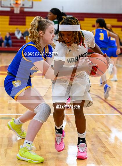 Thumbnail 3 in Surrattsville vs. Robinson (Cougar Holiday Classic) photogallery.