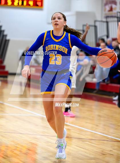 Thumbnail 3 in Surrattsville vs. Robinson (Cougar Holiday Classic) photogallery.