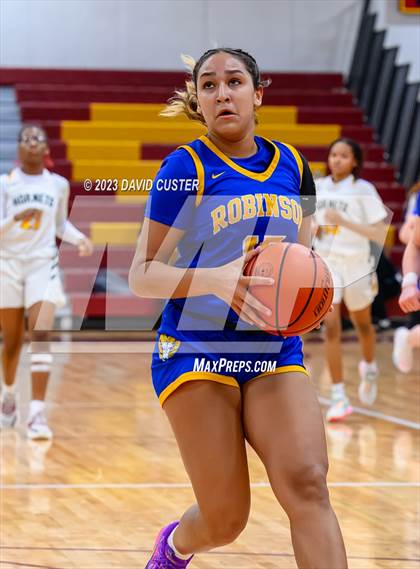 Thumbnail 2 in Surrattsville vs. Robinson (Cougar Holiday Classic) photogallery.