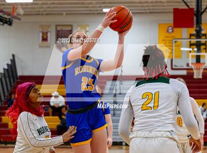 Thumbnail 2 in Surrattsville vs. Robinson (Cougar Holiday Classic) photogallery.