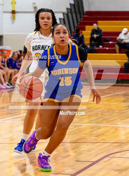 Thumbnail 3 in Surrattsville vs. Robinson (Cougar Holiday Classic) photogallery.